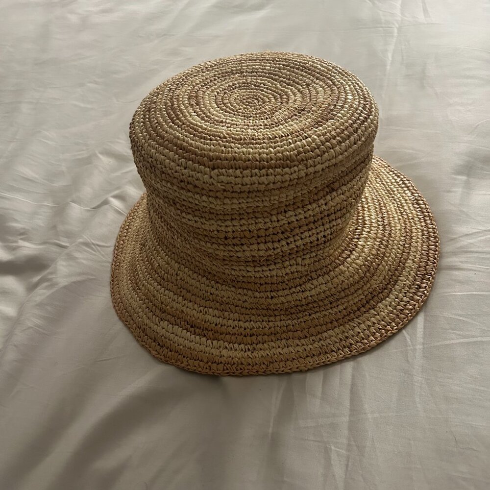 NWT L*Space Isadora Bucket Hat